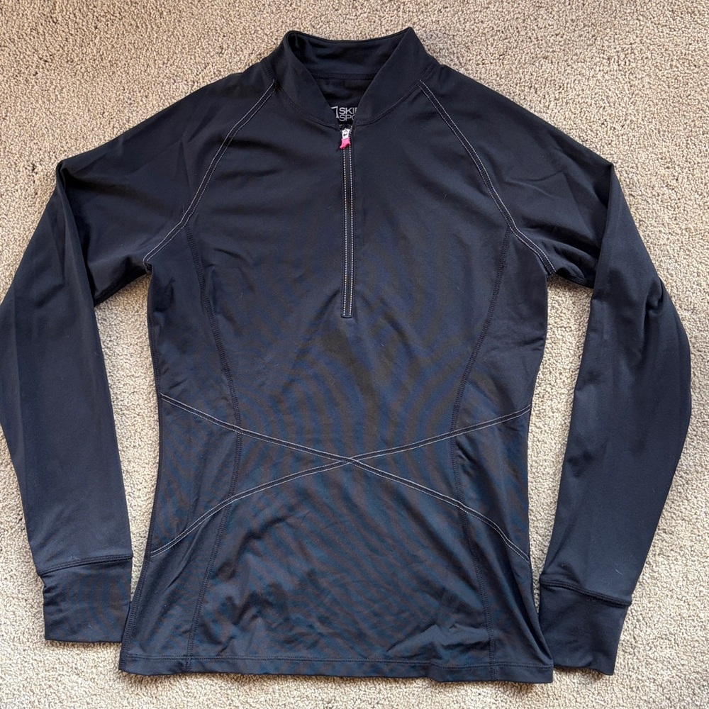 Skirt Sports Tough Girl Top - Black - Small